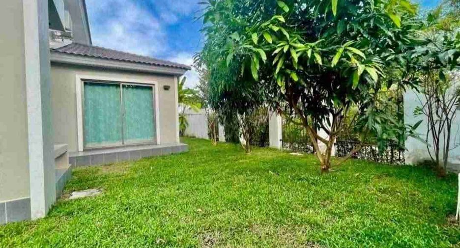 For rent 4 bedrooms house in East Pattaya, Pattaya