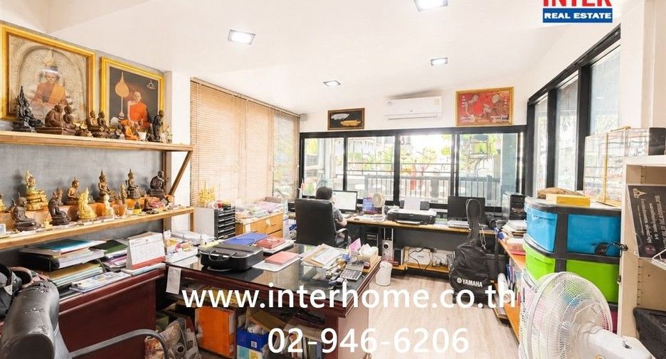 出售 4 卧室 独立屋 在 Thanyaburi, Pathum Thani