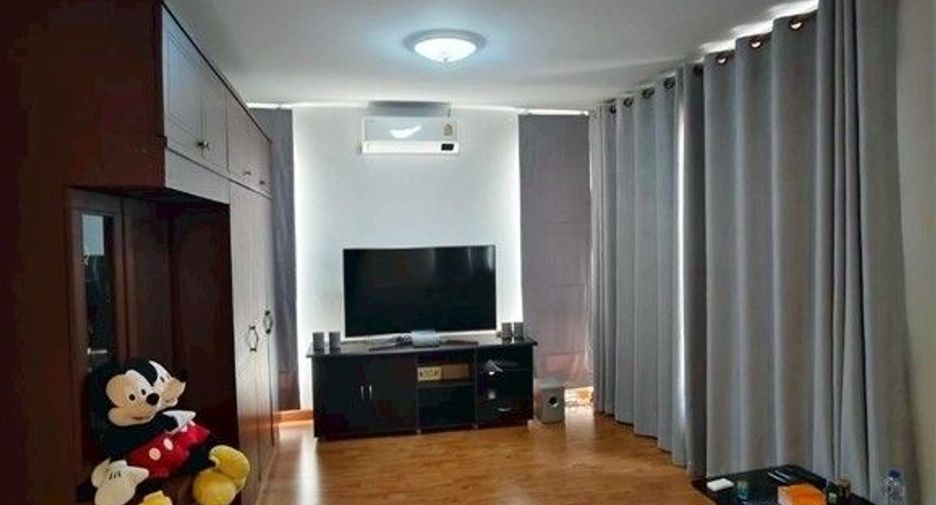 出售 4 卧室 独立屋 在 Thanyaburi, Pathum Thani