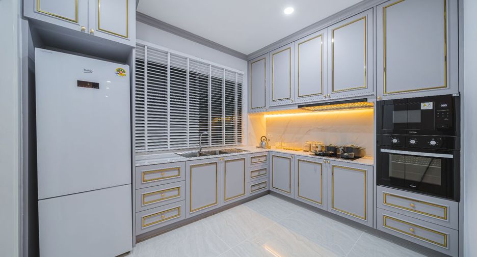 Haus zum Kauf mit 4 Zimmer in East Pattaya, Pattaya
