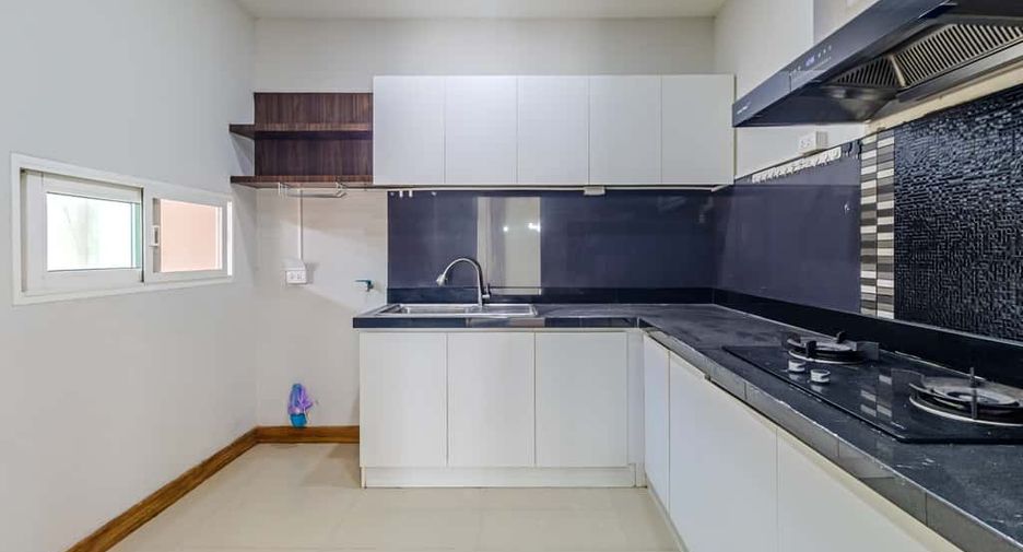 For rent and for sale 3 bedrooms house in Hang Dong, Chiang Mai