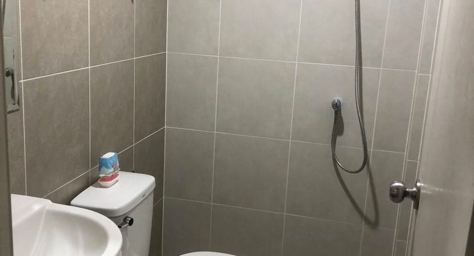 For sale 3 bedrooms townhouse in East Pattaya, Pattaya