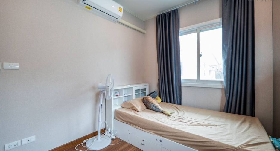 Haus zum Kauf mit 4 Zimmer in Khlong Sam Wa, Bangkok