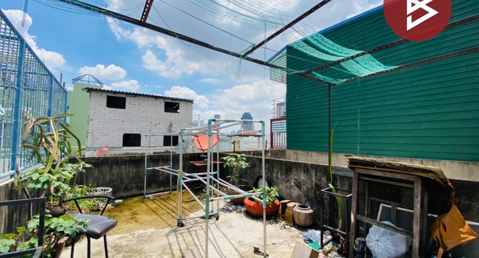 ขาย 6 ห้องนอน พื้นที่ค้าปลีก ใน คลองสาน, กรุงเทพฯ