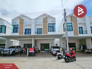 Casa adosada en venta de 2 habitaciones en Mueang Chon Buri, Chonburi