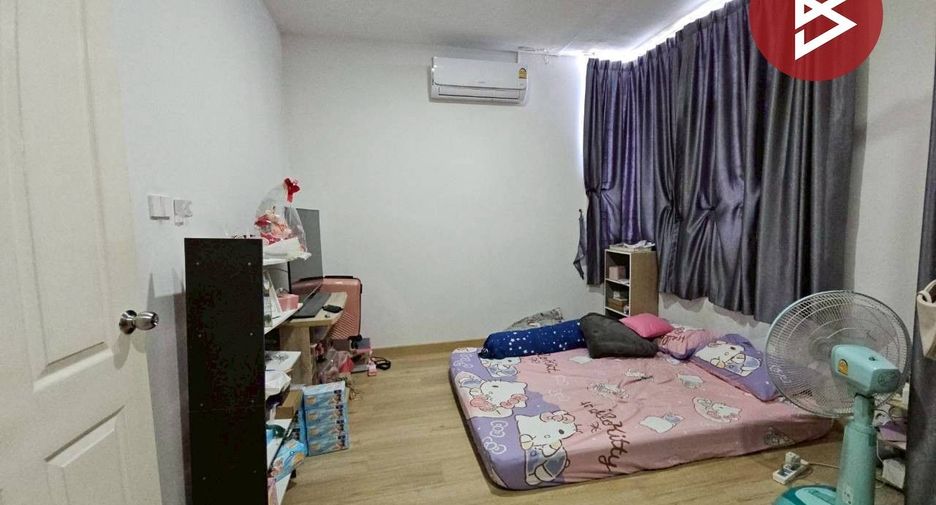 For sale 2 bedrooms townhouse in Mueang Chon Buri, Chonburi
