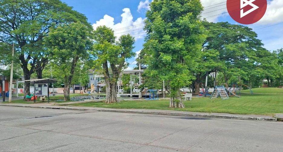 Reihenhaus zum Kauf mit 3 Zimmer in Si Racha, Chonburi