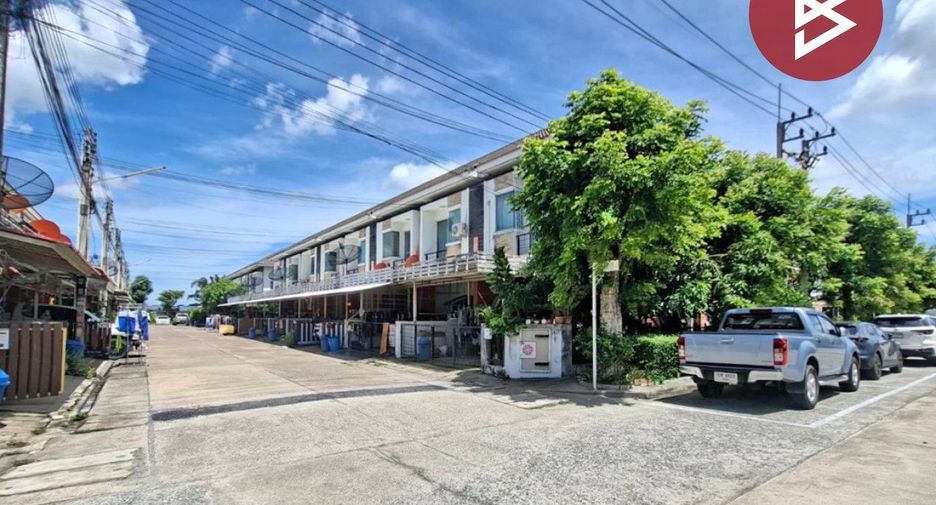Reihenhaus zum Kauf mit 3 Zimmer in Si Racha, Chonburi