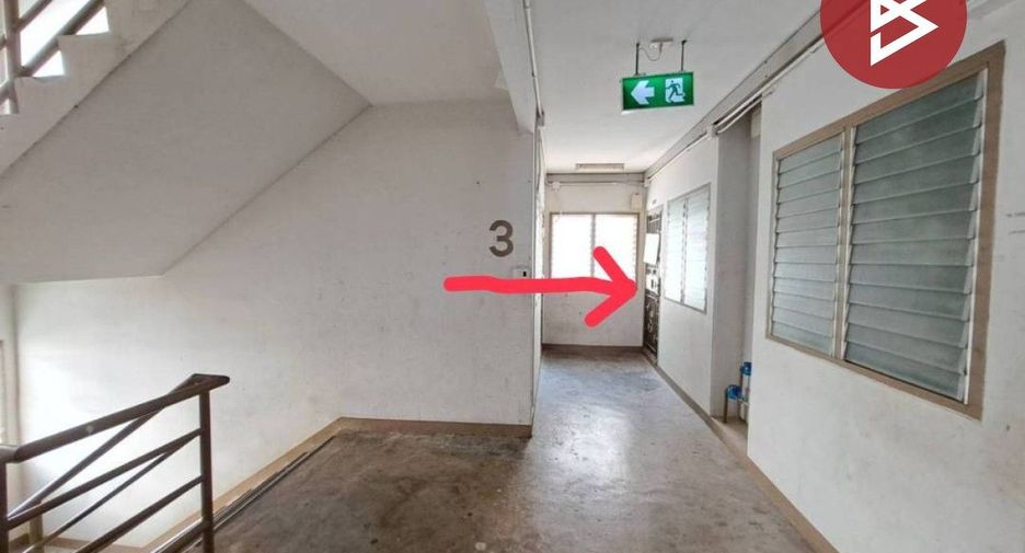 For sale 1 Beds condo in Lat Krabang, Bangkok