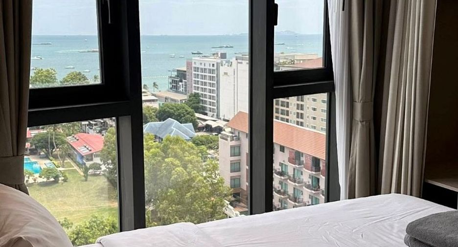 For sale 2 bedrooms condo in South Pattaya, Pattaya