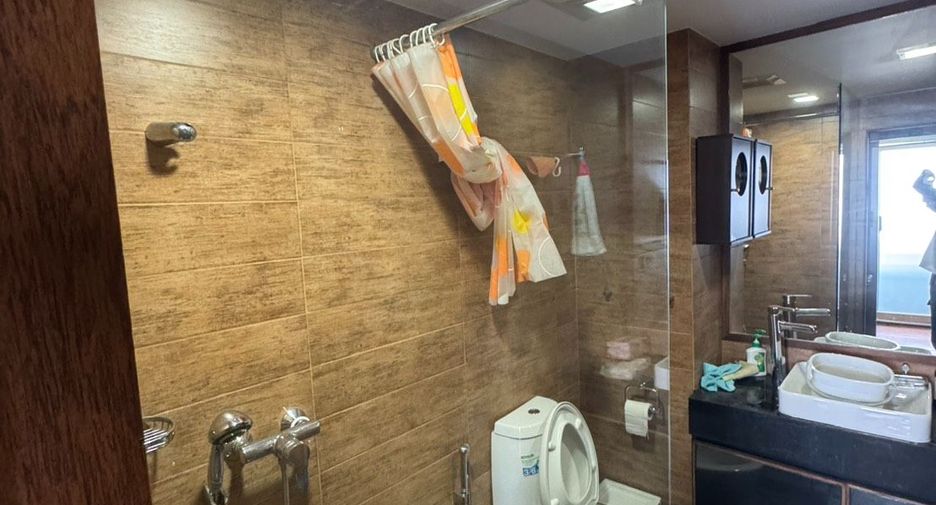 For rent 1 bed condo in Yan Nawa, Bangkok