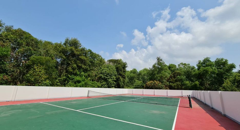 For sale 2 bedrooms condo in Mueang Rayong, Rayong