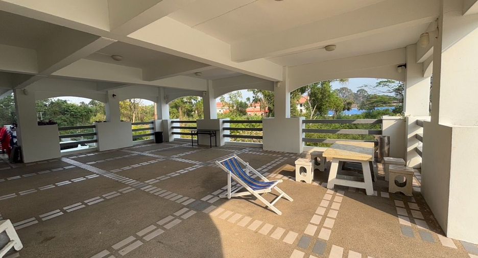 For sale 2 bedrooms condo in Mueang Rayong, Rayong