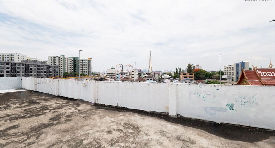 Gewerbefläche zum Kauf in Bang Phlat, Bangkok