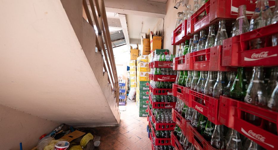 Gewerbefläche zum Kauf in Bang Phlat, Bangkok