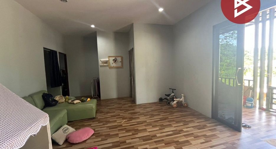 For sale 2 ベッドルーム house in Ban Rai, Uthai Thani