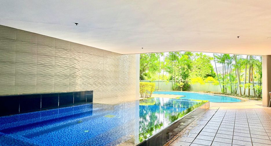 À vendre 3 chambres condo à Yan Nawa, Bangkok