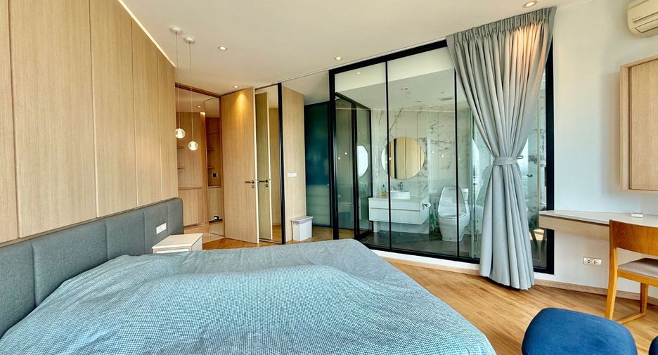 À vendre 3 chambres condo à Yan Nawa, Bangkok