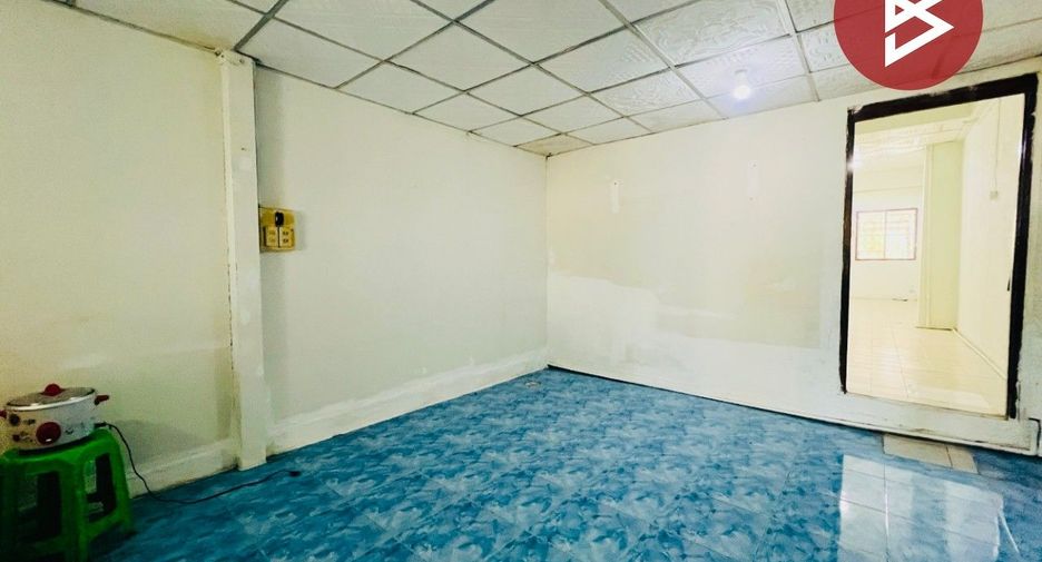 Casa adosada en venta de 2 habitaciones en Phra Samut Chedi, Samut Prakan