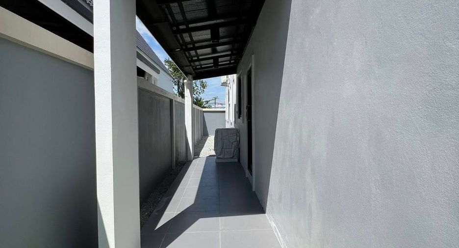 À louer 3 chambres villa à Pratumnak, Pattaya