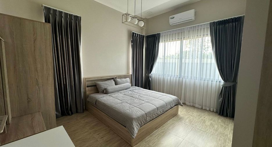 À louer 3 chambres villa à Pratumnak, Pattaya