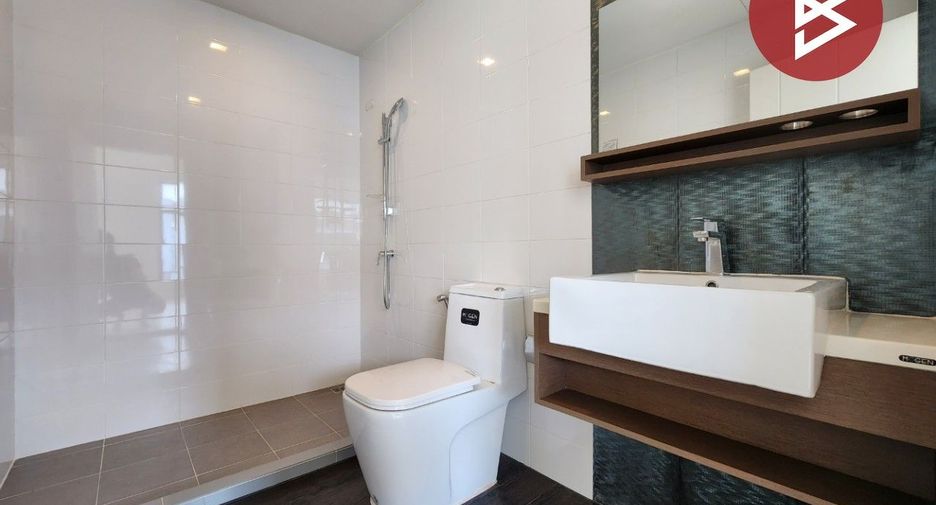 For sale 3 bedrooms townhouse in Bang Phli, Samut Prakan