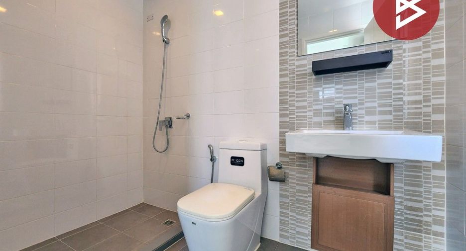 For sale 3 bedrooms townhouse in Bang Phli, Samut Prakan