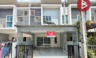 Casa adosada en venta de 3 habitaciones en Mueang Chon Buri, Chonburi
