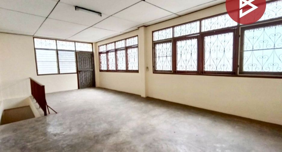 Casa adosada en venta de 1 habitaciones en Phra Samut Chedi, Samut Prakan
