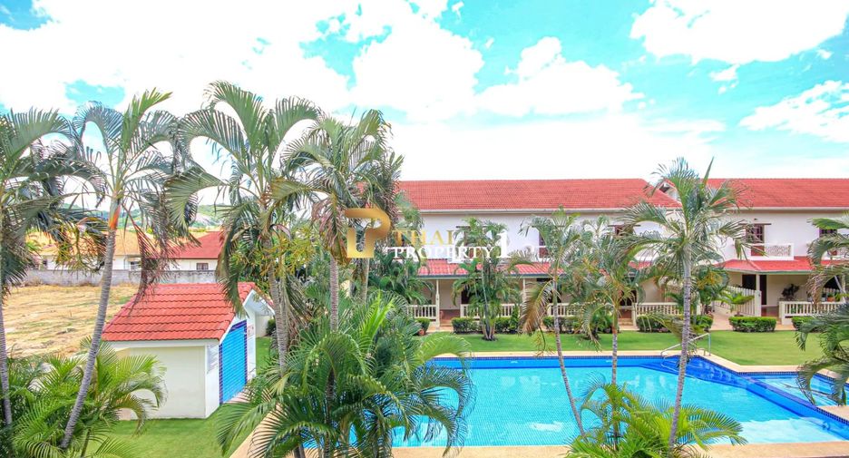 À vendre 2 chambres maison de ville à Hua Hin, Prachuap Khiri Khan