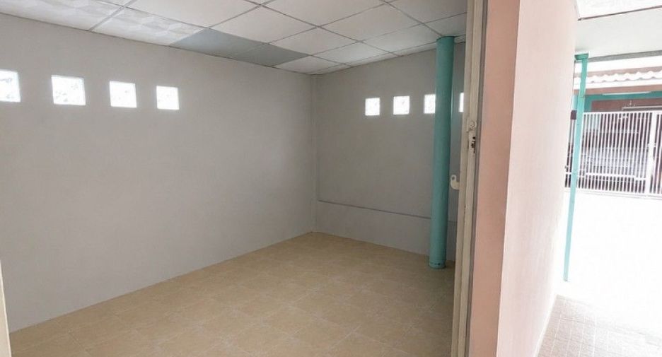 ขาย 2 ห้องนอน ทาวน์เฮ้าส์ ใน ลาดกระบัง, กรุงเทพฯ