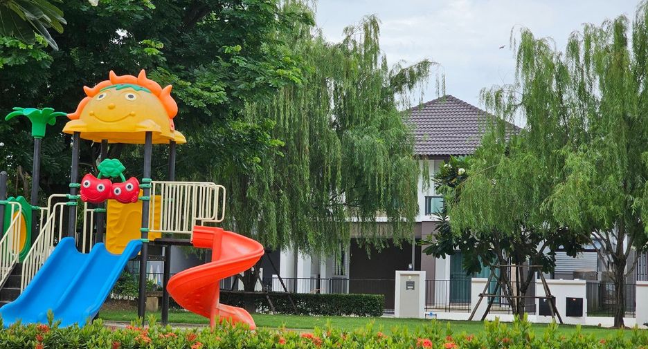 Haus zur Miete und zum Kauf mit 3 Zimmer in Saraphi, Chiang Mai