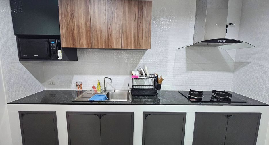 Haus zur Miete und zum Kauf mit 3 Zimmer in Saraphi, Chiang Mai