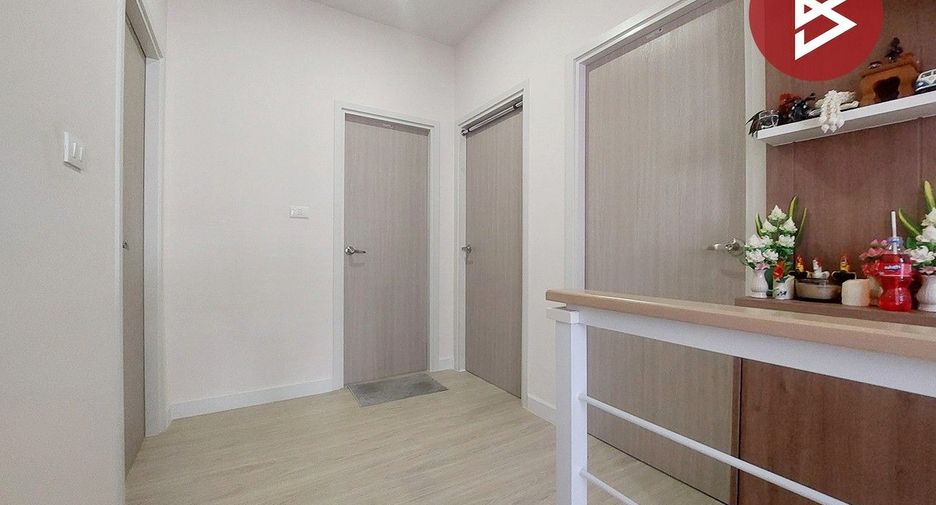 For sale 3 bedrooms house in Lat Krabang, Bangkok
