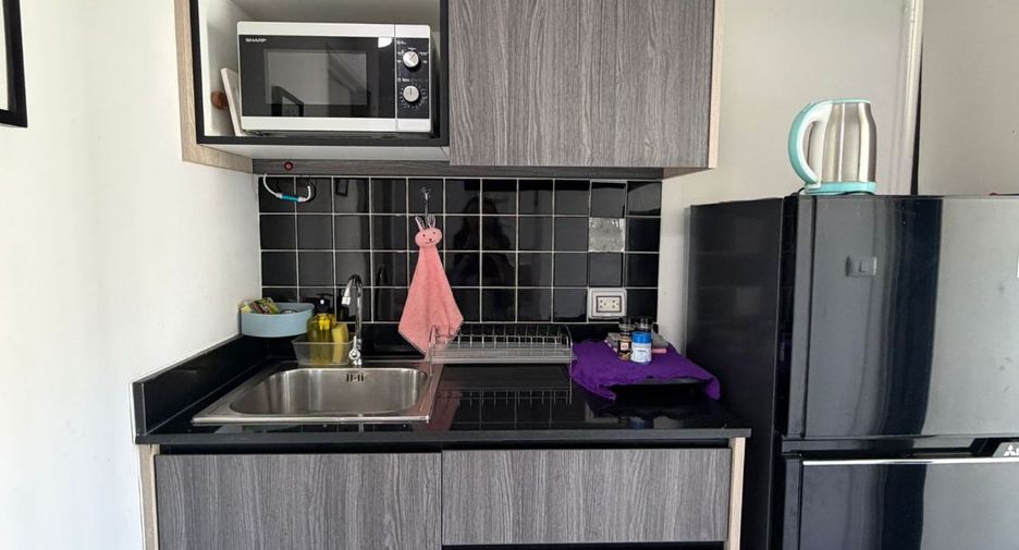 For sale 1 bed condo in Mueang Samut Prakan, Samut Prakan
