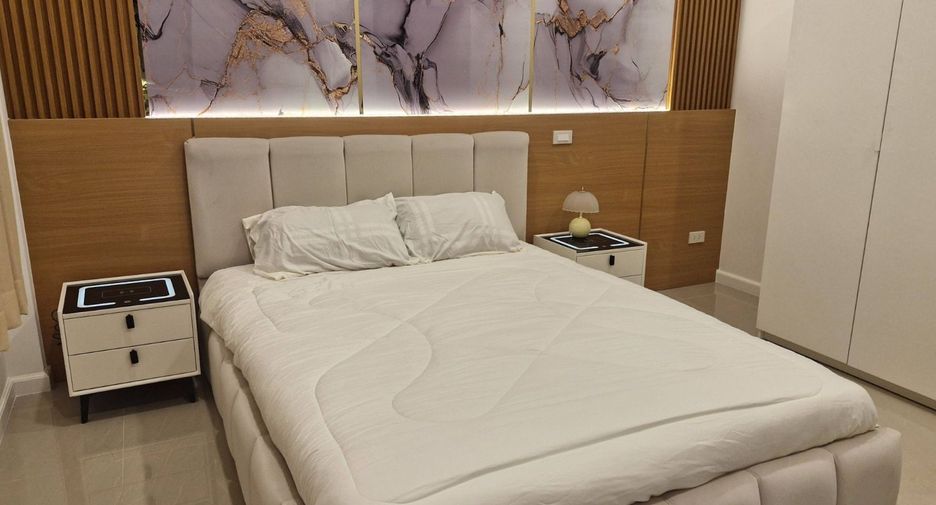 À vendre 4 chambres villa à East Pattaya, Pattaya