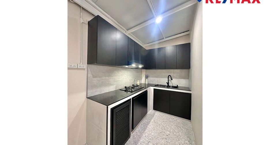 For sale 2 bedrooms house in East Pattaya, Pattaya