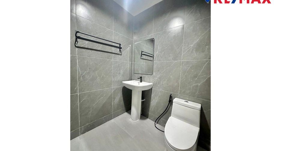 For sale 2 bedrooms house in East Pattaya, Pattaya