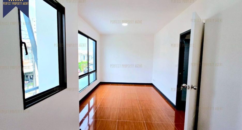 ขาย 3 ห้องนอน ทาวน์เฮ้าส์ ใน บางเขน, กรุงเทพฯ