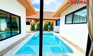 For sale 4 bedrooms house in South Pattaya, Pattaya