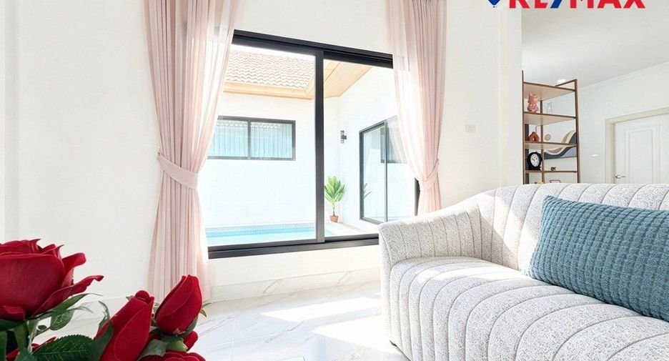 For sale 4 bedrooms house in South Pattaya, Pattaya