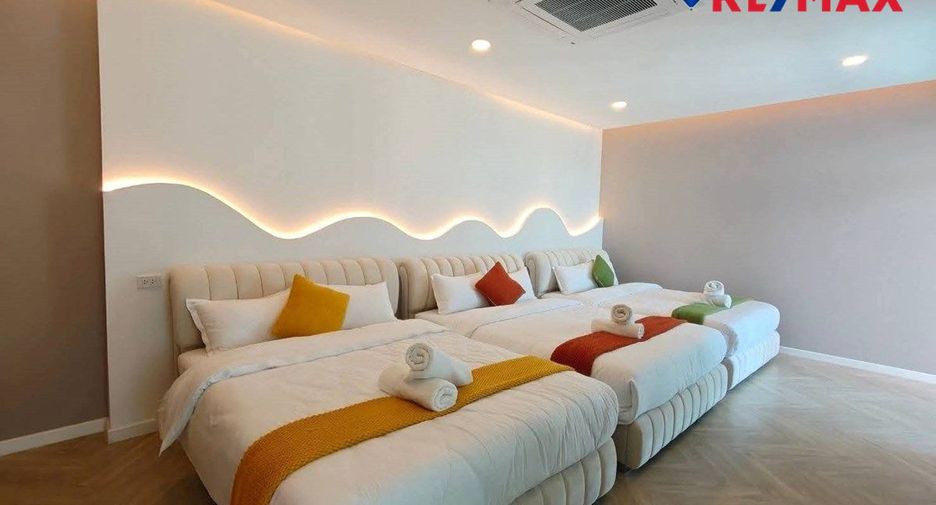 Haus zum Kauf mit 5 Zimmer in East Pattaya, Pattaya