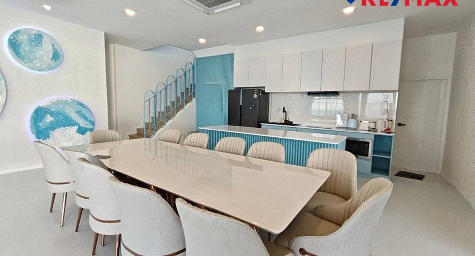 Haus zum Kauf mit 5 Zimmer in East Pattaya, Pattaya
