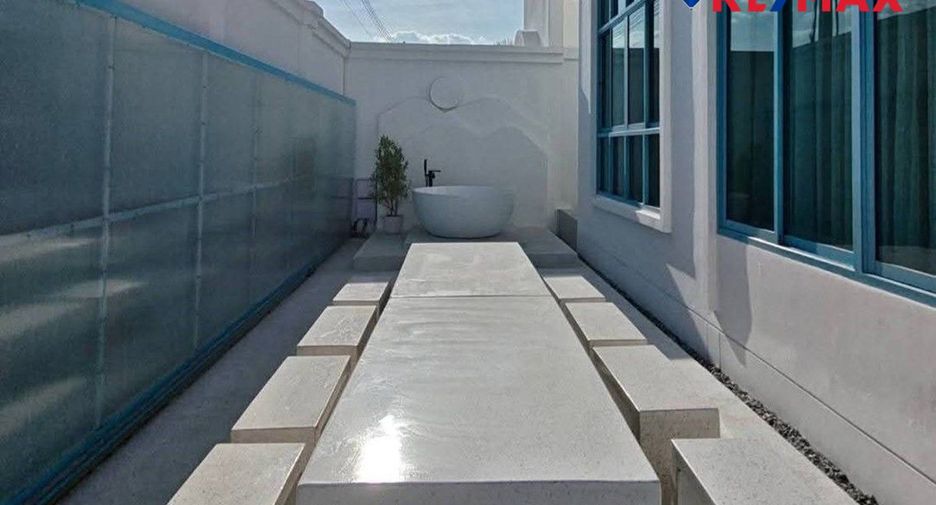 Haus zum Kauf mit 5 Zimmer in East Pattaya, Pattaya