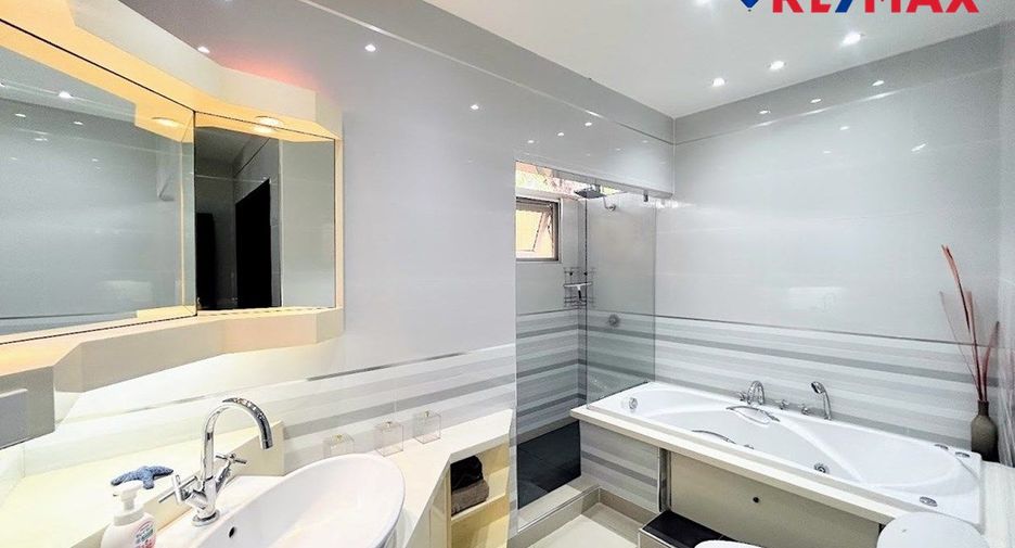 Haus zur Miete mit 3 Zimmer in East Pattaya, Pattaya