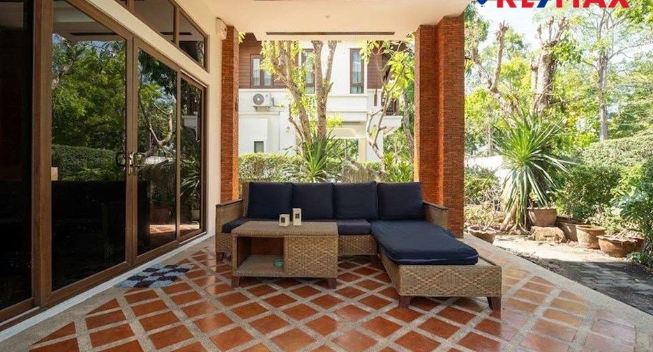 Haus zum Kauf mit 5 Zimmer in Central Pattaya, Pattaya
