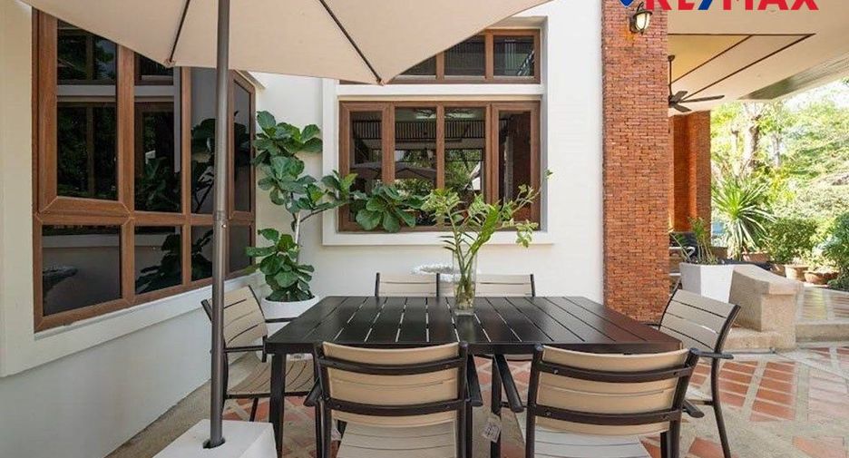 Haus zum Kauf mit 5 Zimmer in Central Pattaya, Pattaya