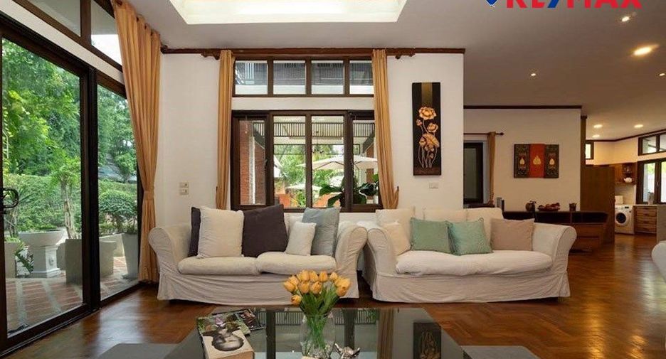 Haus zum Kauf mit 5 Zimmer in Central Pattaya, Pattaya