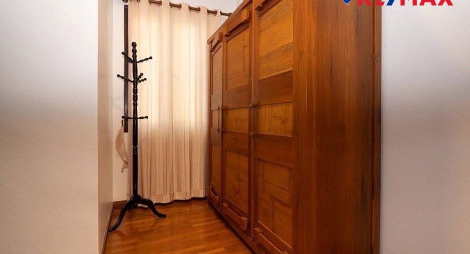 Haus zum Kauf mit 5 Zimmer in Central Pattaya, Pattaya