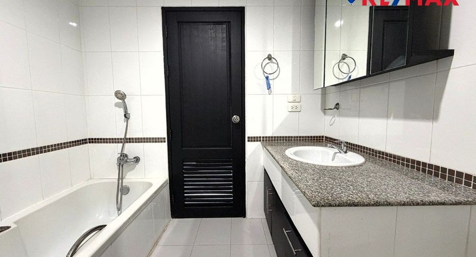 For sale studio condo in South Pattaya, Pattaya